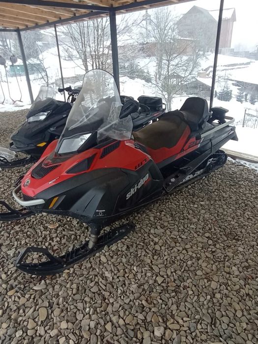 Снігохід BRP 900 sci-doo