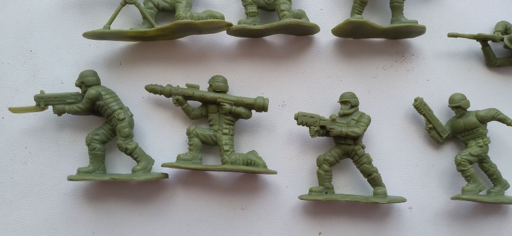 Элитный взвод военных солдатиков