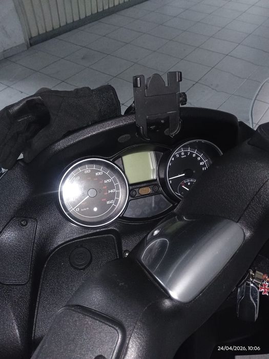 Piaggio mp3 250cc