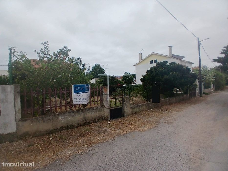 Terreno com projeto de arquitetura aprovado - Vale Cavala