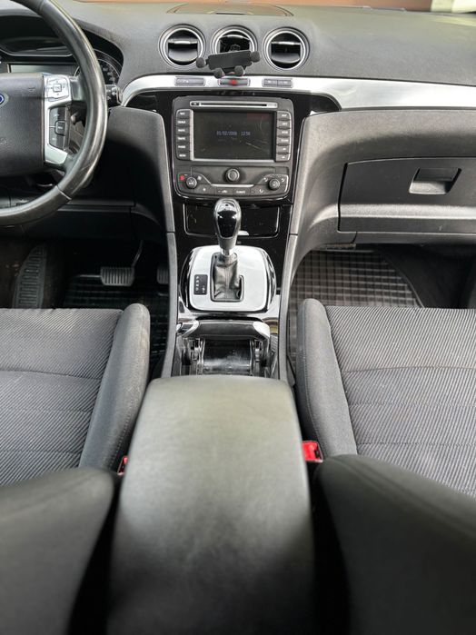 Ford S-MAX 2.0 TDCi 140 KM • Automat PowerShift  • 7-osobowy