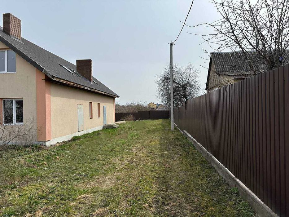 Продаж ділянки під забудову 47 сот.Електрика ,свердловина !