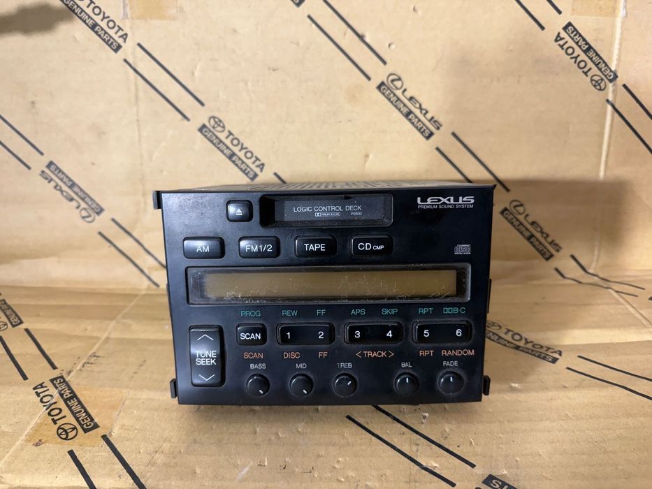 Radio Premium Sound Lexus SC300/ 400 91-00r. Nr. 86120-24220.