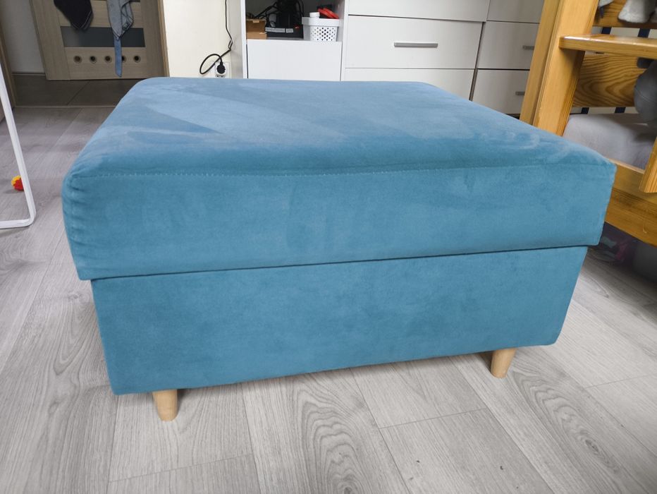 Duża pufa 65x70x42(wys), schowek, na nóżkach