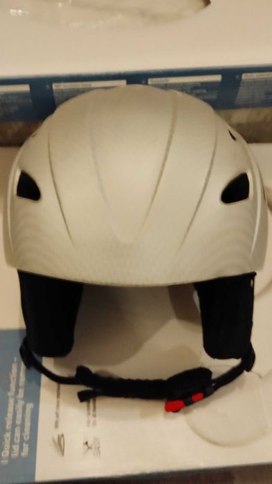 Kask narciarski dziecięcy