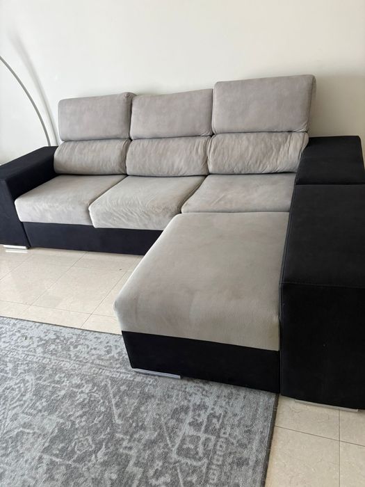 Sofá cordoba com chaise longue e 4 puffs como novo