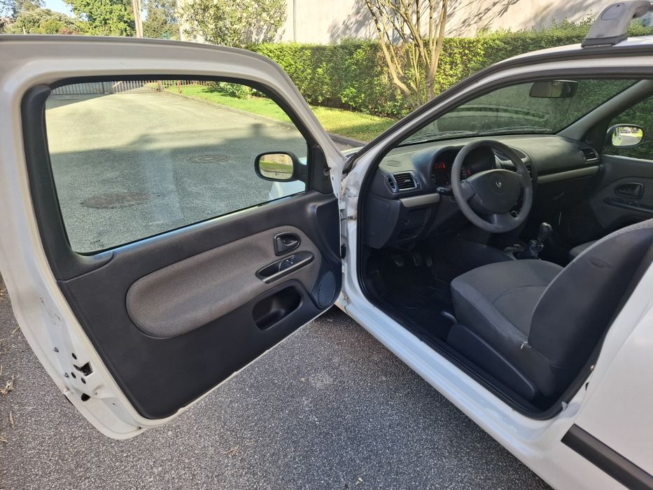 Renault Clio 1.5 Dci 2 lugares Ano 2005