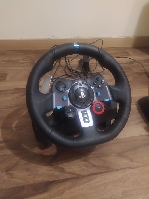 G29 Logitech Volante + Pedais