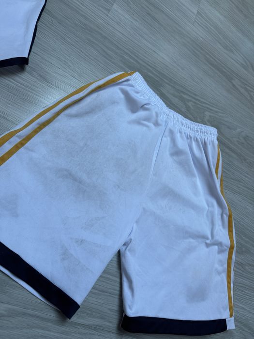 Komplet zestaw Real Madryt Bellingham bluzka krótkie spodenki