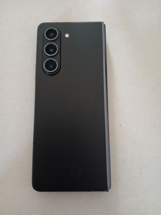 Samsung Gakaxy Fold 5