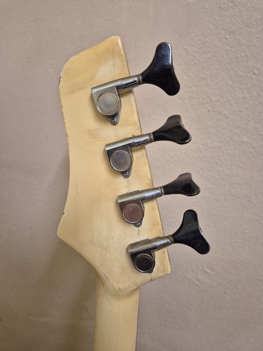 Gitara Basowa Wantage Japan