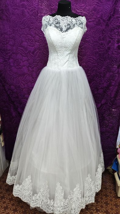 Свадебные платья