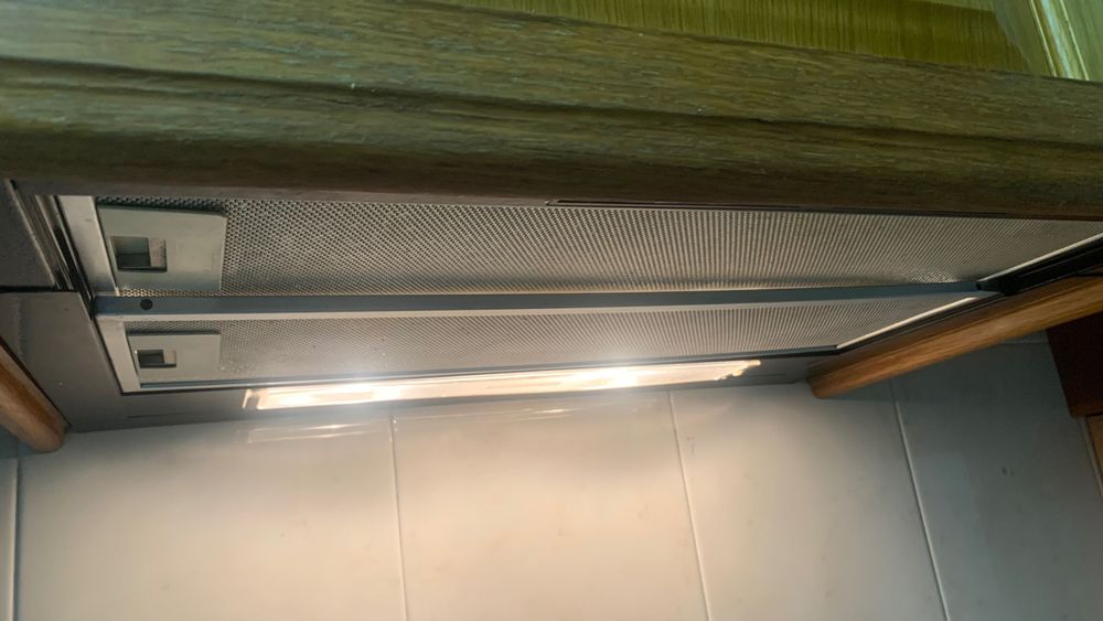 Pack Placa elétrica com Forno acoplado,e um Exautor