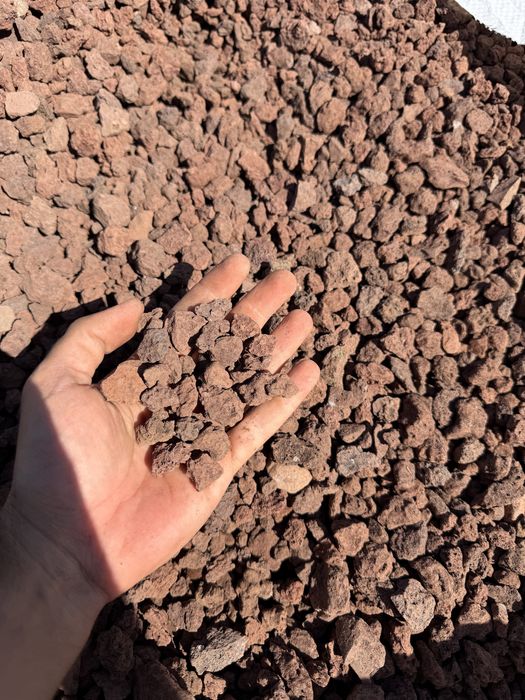 Pedra vulcanica Castanha! PREÇO DE REVENDA!