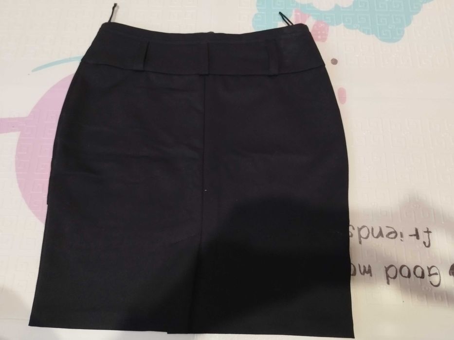 Класична спідниця. Чорного кольору