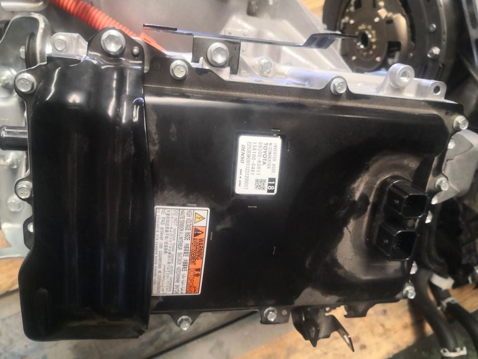 INVERSOR CONVERSOR TOYOTA YARIS XP21