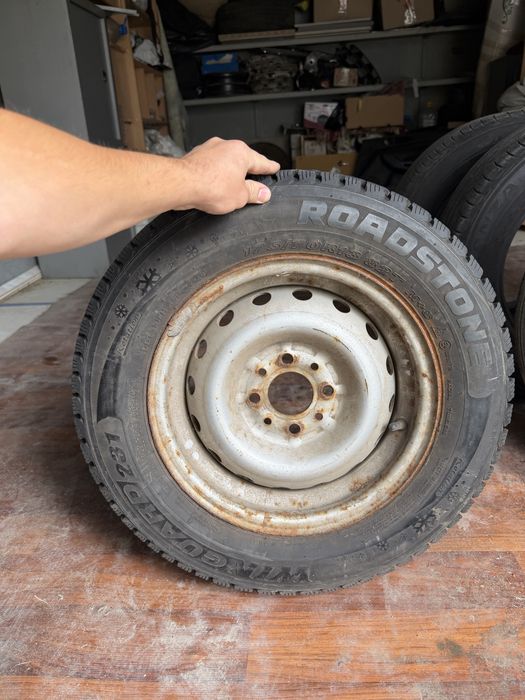 Roadstone Winguard 231 175/70 R13