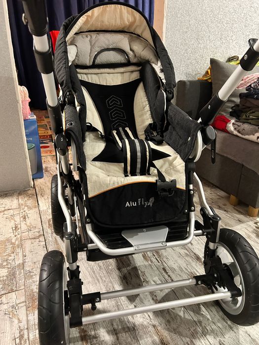 Коляска дитяча прогулянка