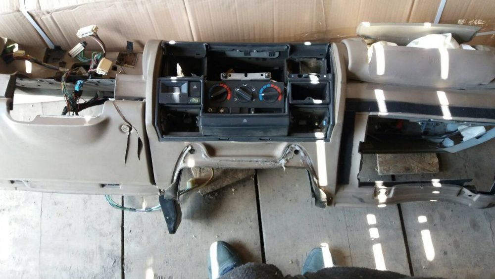 Торпеда, Панель Land Rover Discovery 1