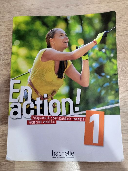 Podrecznik En action 1