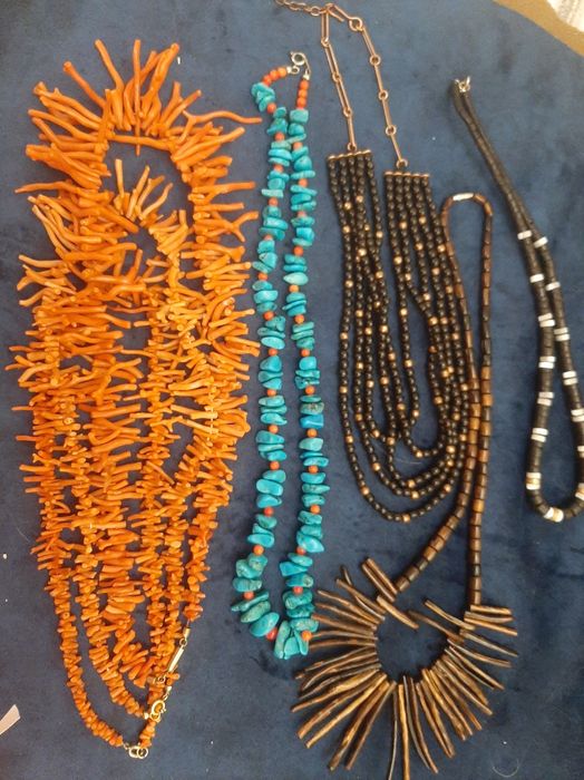 Корали. Справжні. На різний смак.