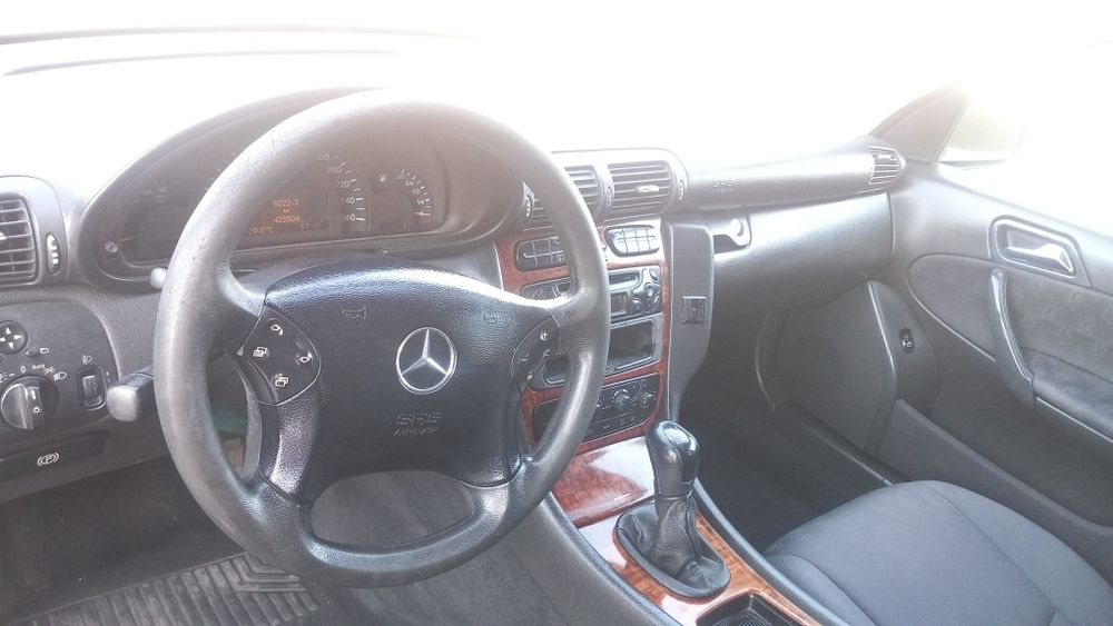 Mercedes c220 AVANTGARD diesel  único dono revisado