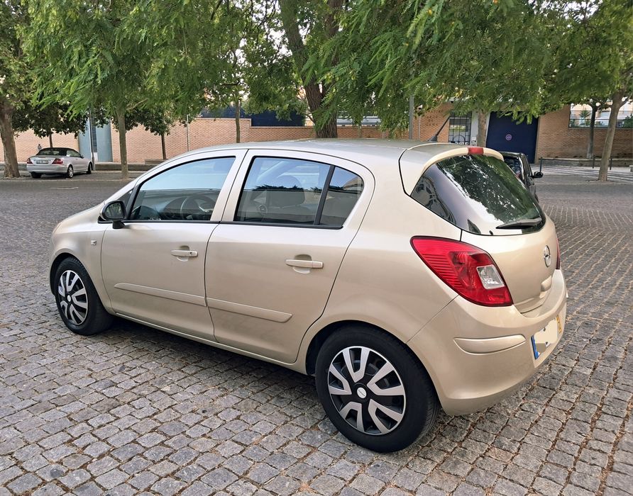 Opel Corsa — fotografia 2