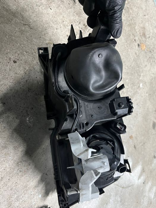 Lampy reflektory przód BMW E46 Xenon mod Plug&Play