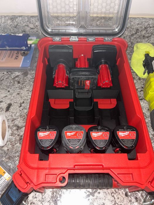 MILWAUKEE PACKOUT M12 organizer baterii Baterie Milwaukee M12 CP XC