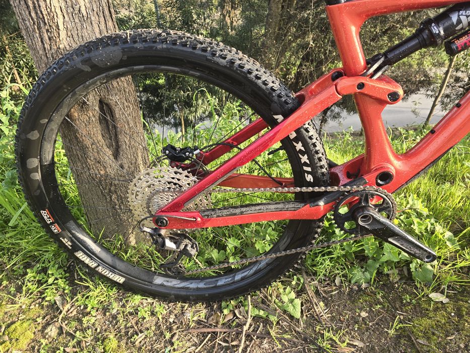 Bh lynx trail 9.0 m semi nova