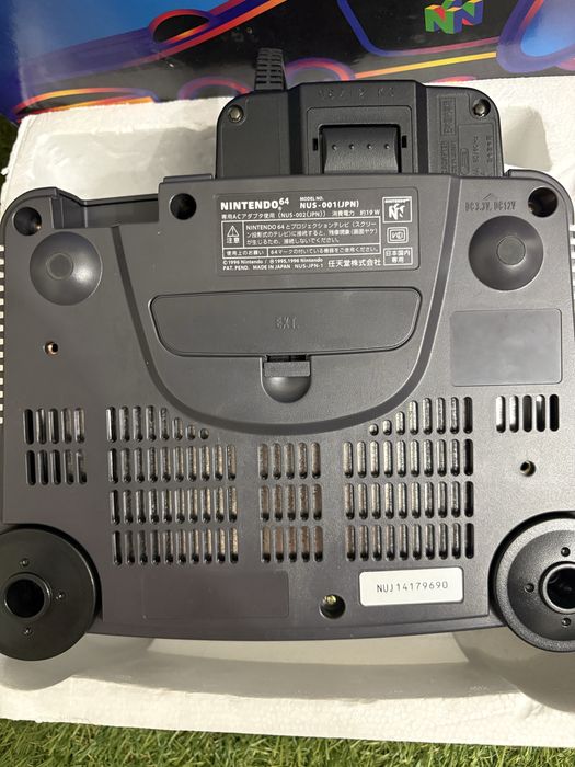 Nintendo 64 + картридж Star Wars гарний стан