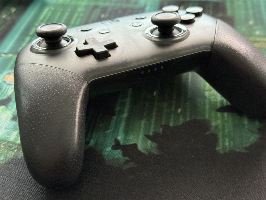 Nintendo Switch Pro Controller