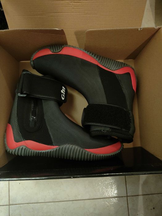 Botas de mergulho
