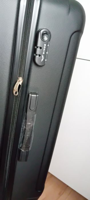 Walizka Kabinowa Wings 28" 97L