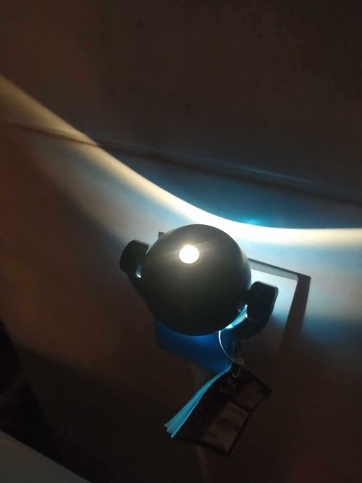 Lampka nocna projektor MISIO