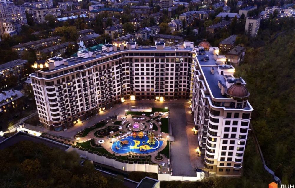 Продаж  екслюзивної двохрівневої квартири 270кв.м.жк(Pechersk Plaza)