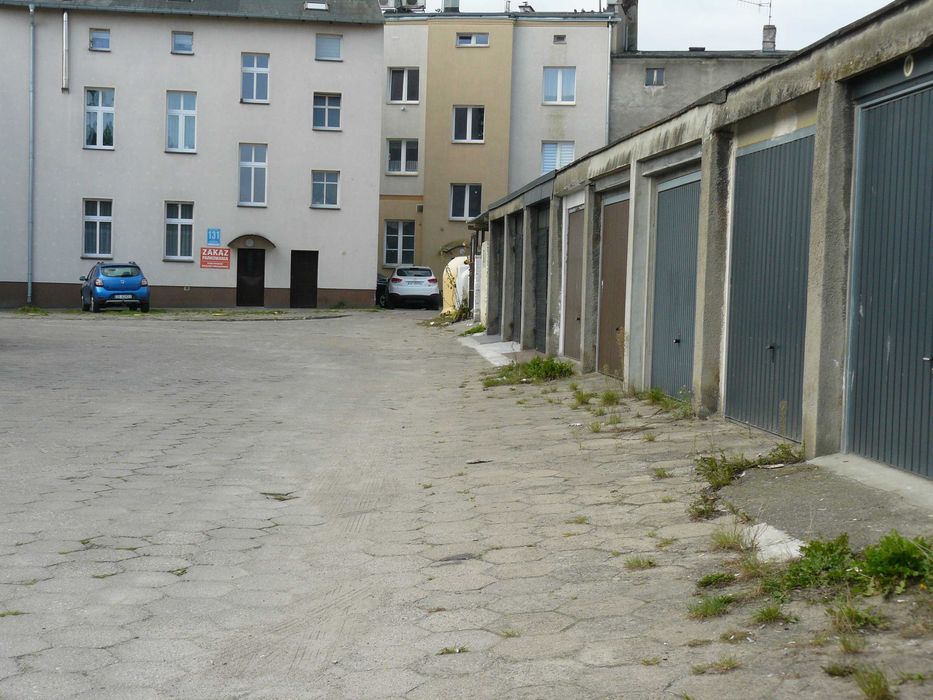Garaż  Sprzedam - między  ul. Zwycięstwa/Matejki  a Piłsudskiego