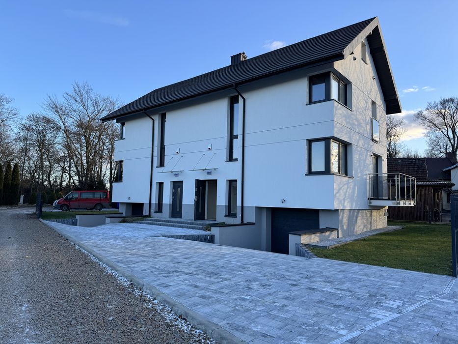 Dom 125m2, garaz ul Strazacka