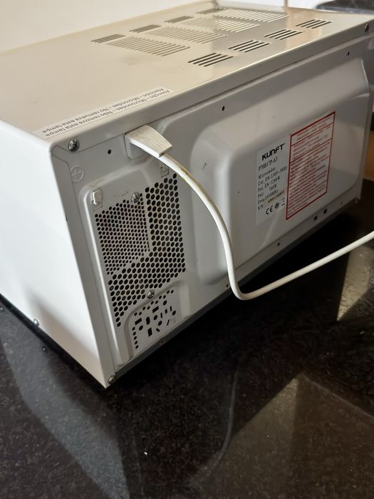 Microondas branco Kunf