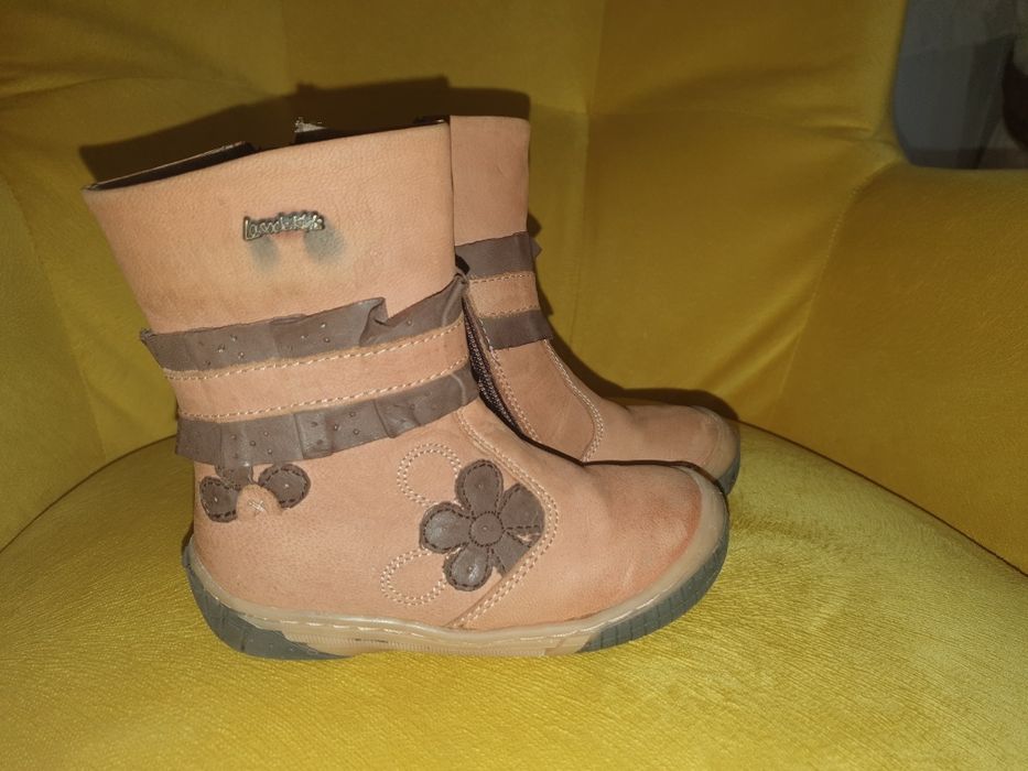 Kozaczki skórzane zimowe dla dziewczynki rozmiar 24 Lasocki