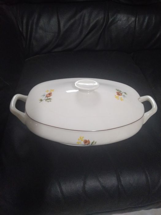 Conjunto de cerâmica antiga Cesol