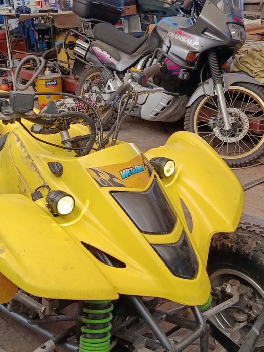 Квадроцикл Suzuki ltz400