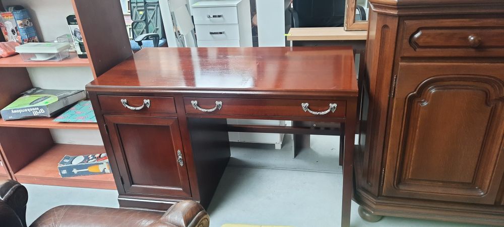 Drewniane biurko  RATY