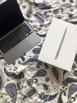 MacBook Air 1,1 GHz 133 cykli 2020 space gray 13.3
