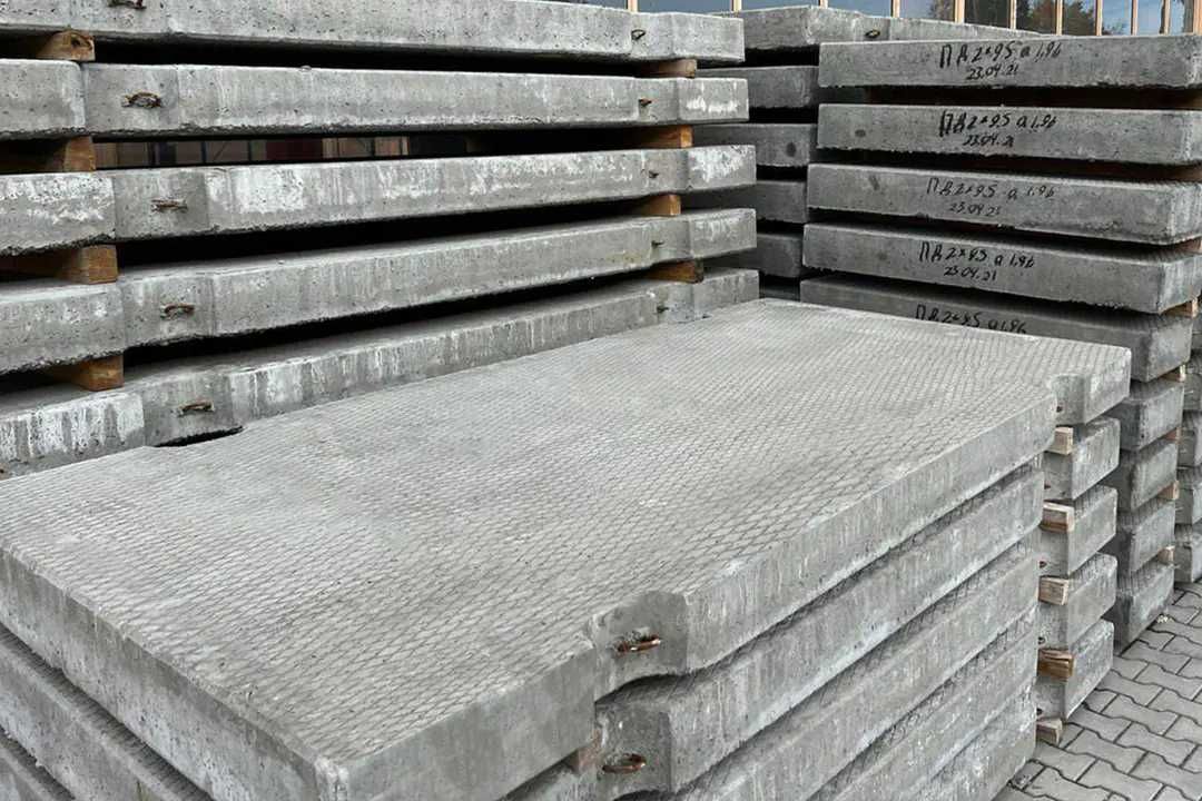 Високо якісні плити дорожні. Залізобетонні вироби.: 1 340 грн. - Цегла ...