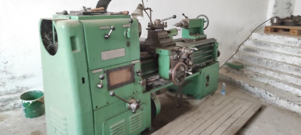 Tokarka uniwersalna Tud 50