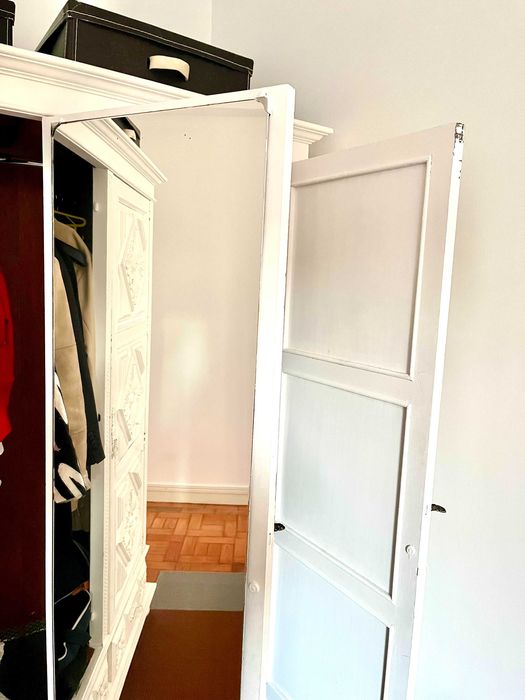 Conjunto de mobília de quarto em madeira maciça