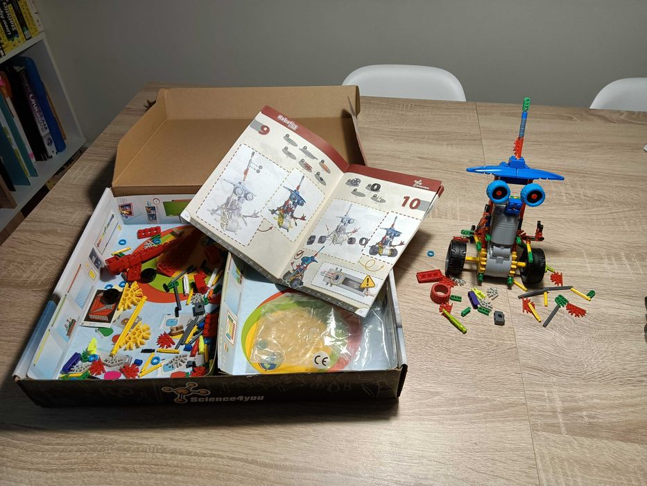 Robotics Alfabot , 3 em 1 (Science4you)