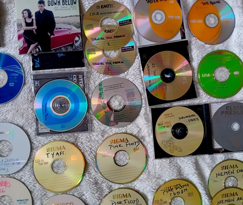 Czterdzieści płyt CD