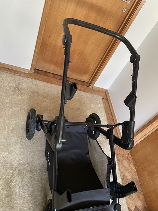 Selling a Twin Stroller510912851073443840